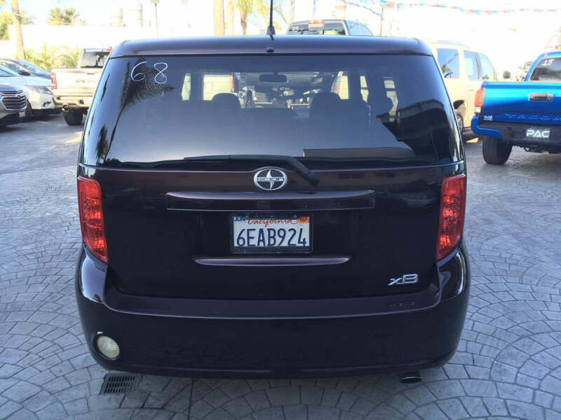 2009 Scion xB