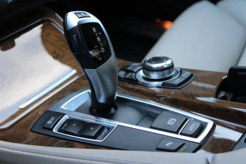 2011 BMW 5 Series 550i