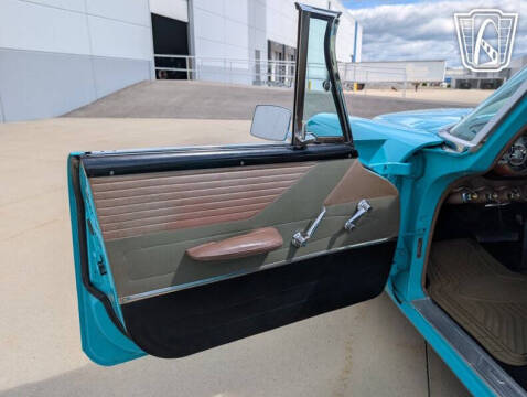 1957 Chrysler Windsor