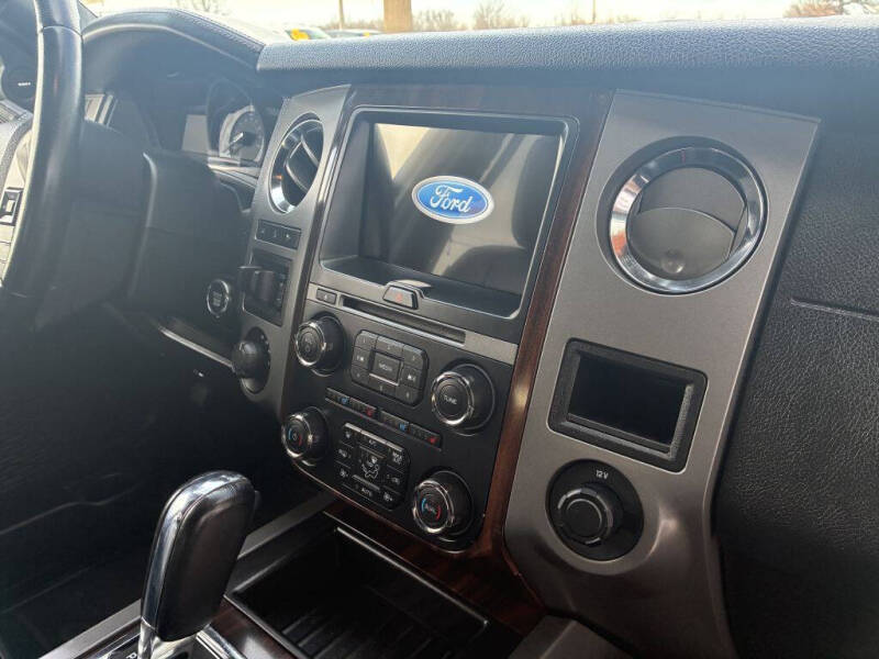 2017 Ford Expedition EL Platinum