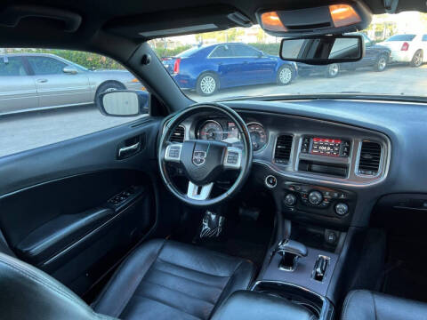 2014 Dodge Charger SE