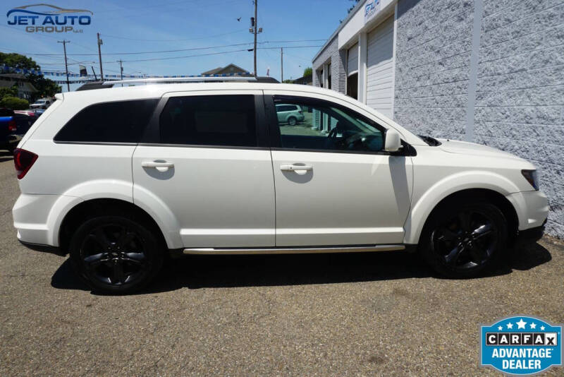 2018 Dodge Journey Crossroad
