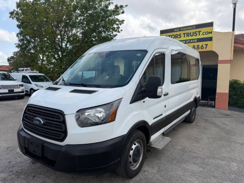 2017 Ford Transit