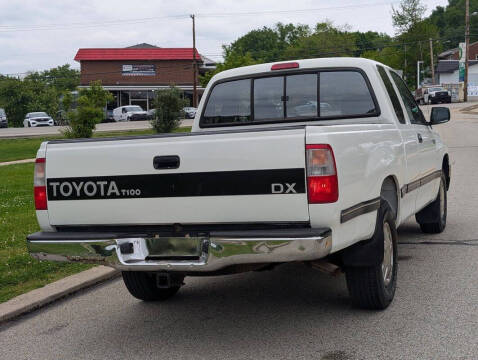1995 Toyota T100 DX