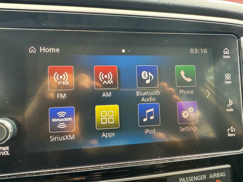 2019 Mitsubishi Outlander SE