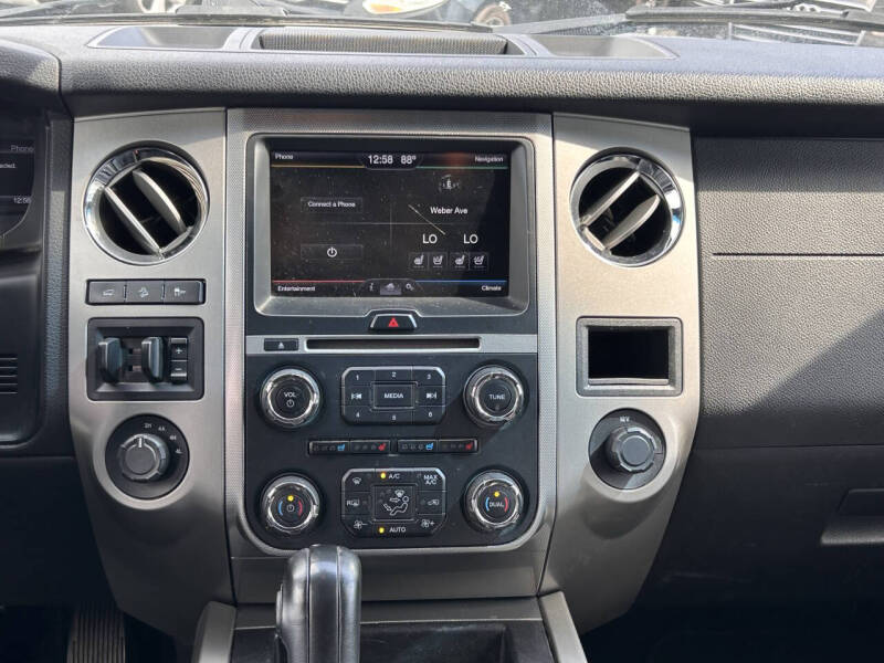 2015 Ford Expedition EL XLT