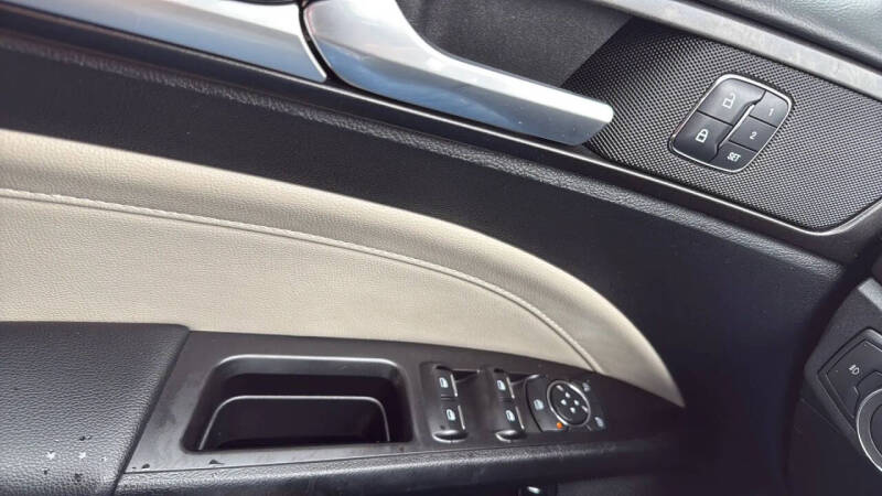 2018 Ford Fusion Energi Titanium