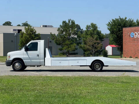 2011 Ford E-Series E-450 SD