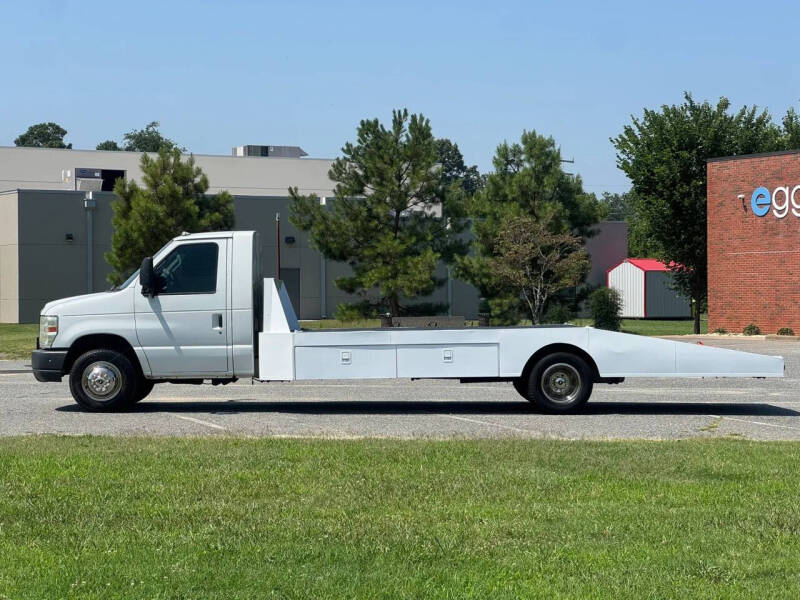 2011 Ford E-Series E-450 SD