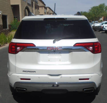 2019 GMC Acadia Denali