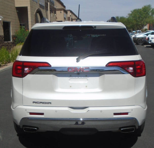 2019 GMC Acadia Denali