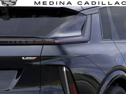 2026 Cadillac LYRIQ-V Premium