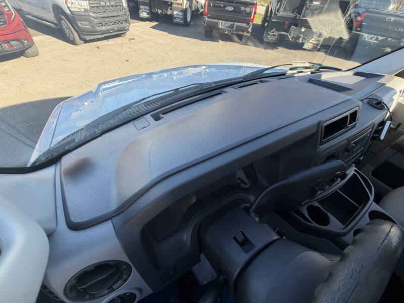 2016 Ford E-Series E-350 SD