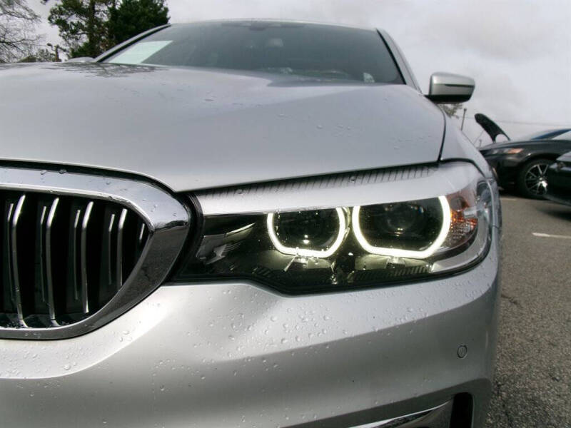 2018 BMW 5 Series 530i