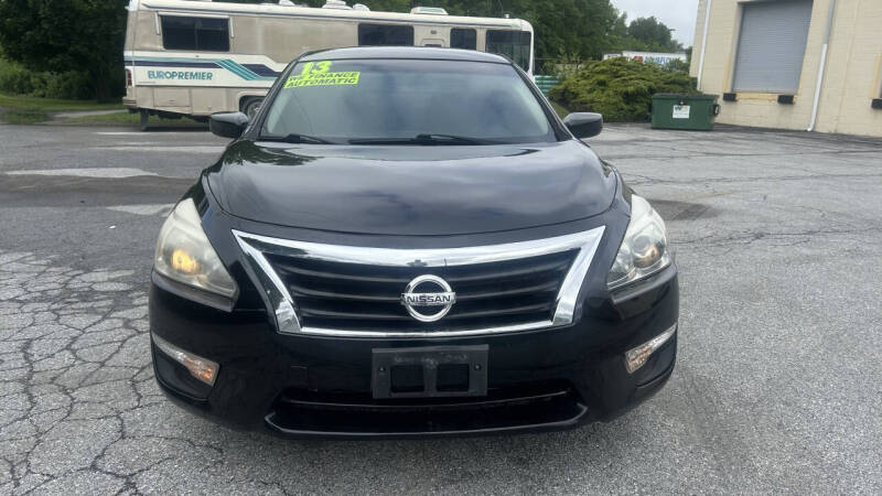 Used 2013 Nissan Altima Sedan S with VIN 1N4BL3AP5DN487241 for sale in New Castle, DE