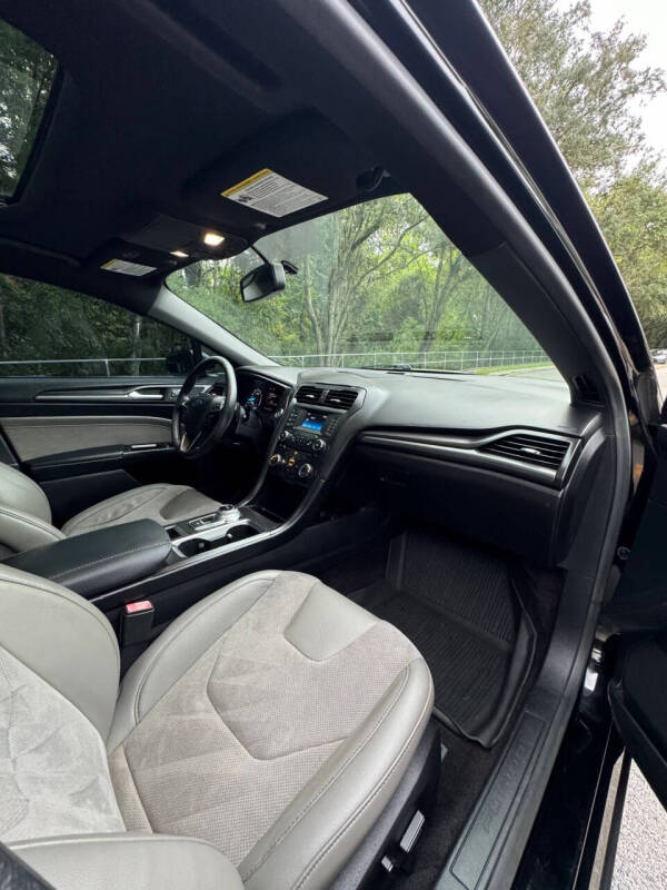 2017 Ford Fusion V6 Sport