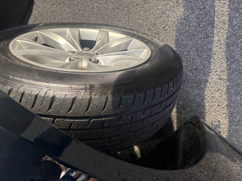 2016 Chrysler 300 Limited Anniversary