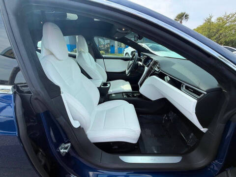 2017 Tesla Model S