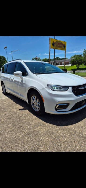 2022 Chrysler Pacifica Touring L