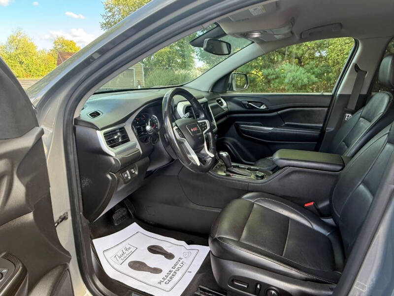 2019 GMC Acadia SLT-1