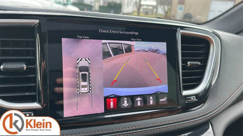 2024 Chrysler Pacifica Pinnacle