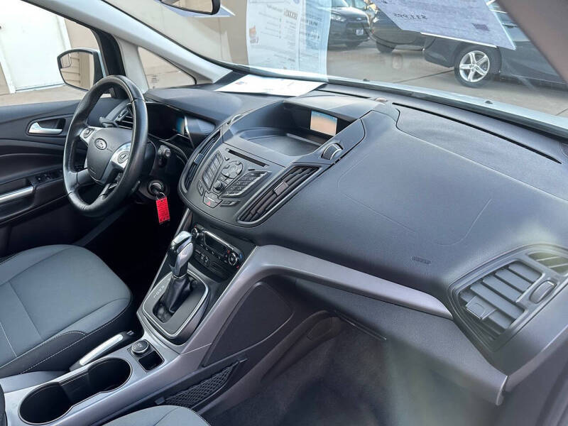 2016 Ford C-MAX Hybrid SE