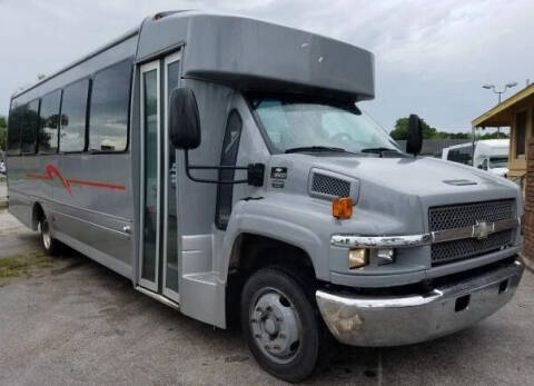 2005 Starcraft XLT