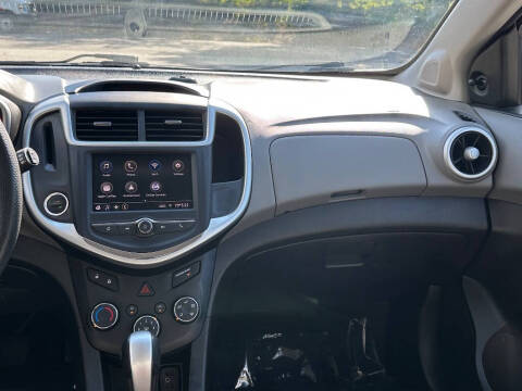 2020 Chevrolet Sonic LT