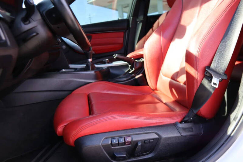 2015 BMW 3 Series 335i