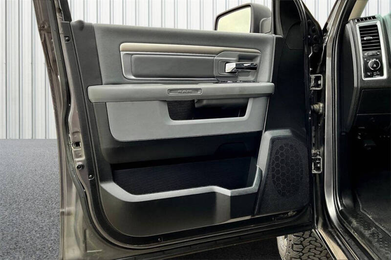 2020 RAM 1500 Classic Warlock