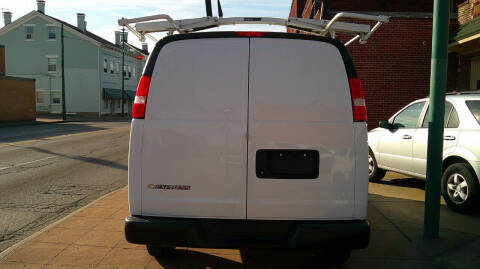 2022 Chevrolet Express 2500