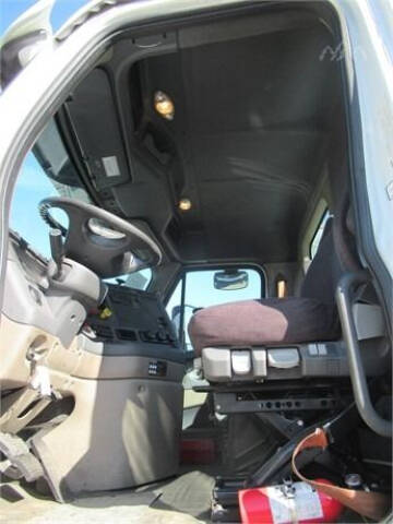 2016 Freightliner Cascadia