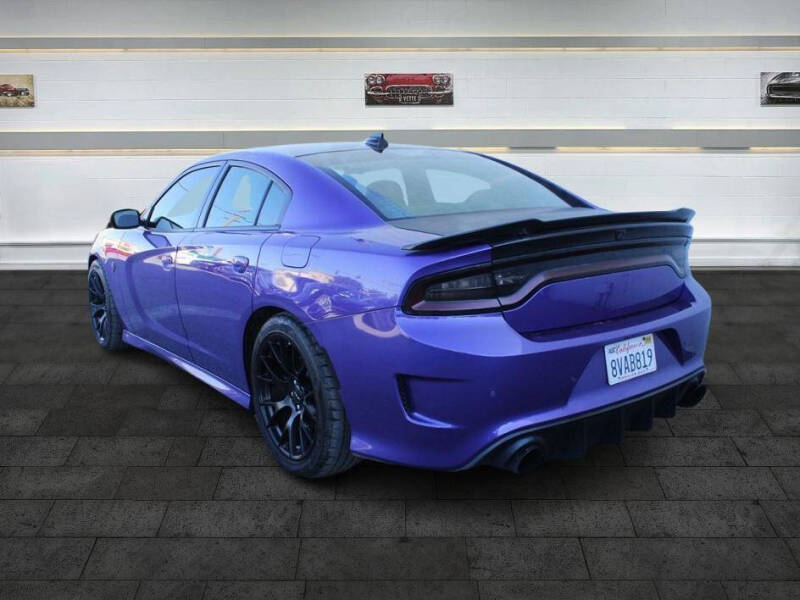 2016 Dodge Charger SRT Hellcat