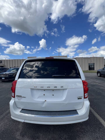 2012 Dodge Grand Caravan Crew