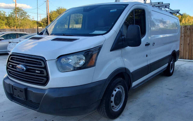 2019 Ford Transit Van Base's photo