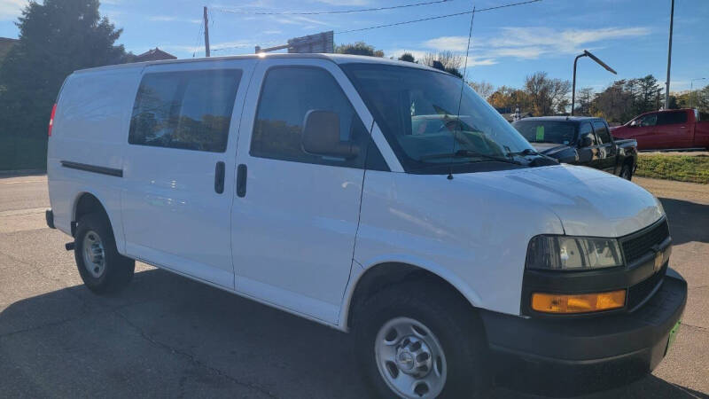 2020 Chevrolet Express 2500