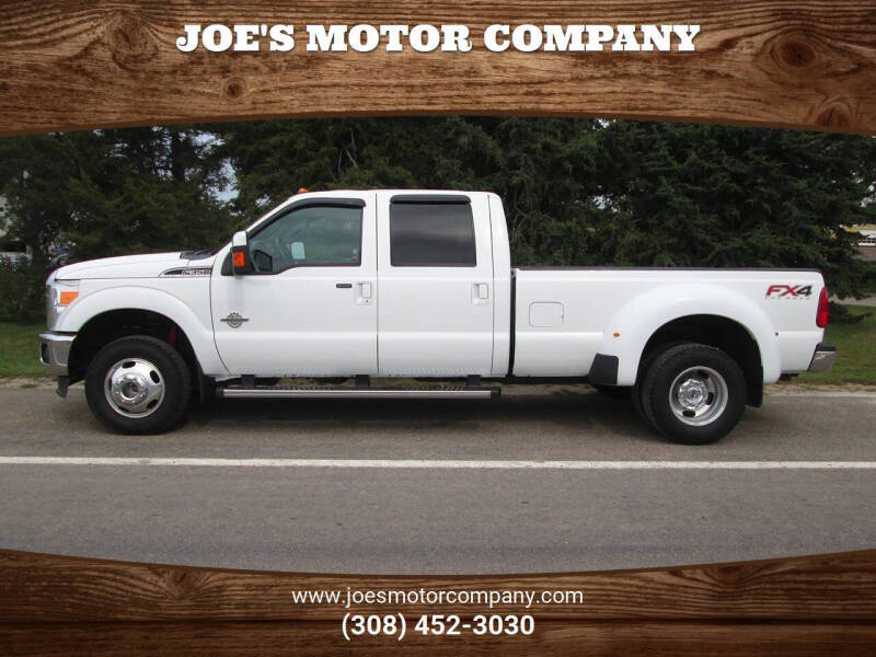 2016 Ford F-350 Super Duty Lariat's photo