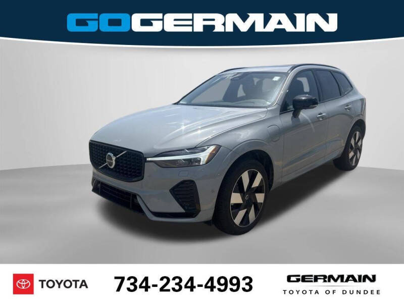 2025 Volvo XC60 T8 Plus Dark Theme
