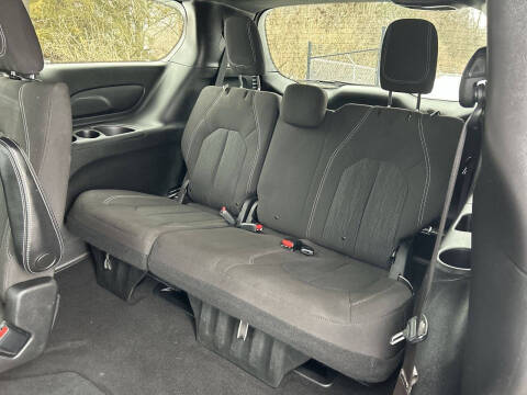 2021 Chrysler Pacifica Touring