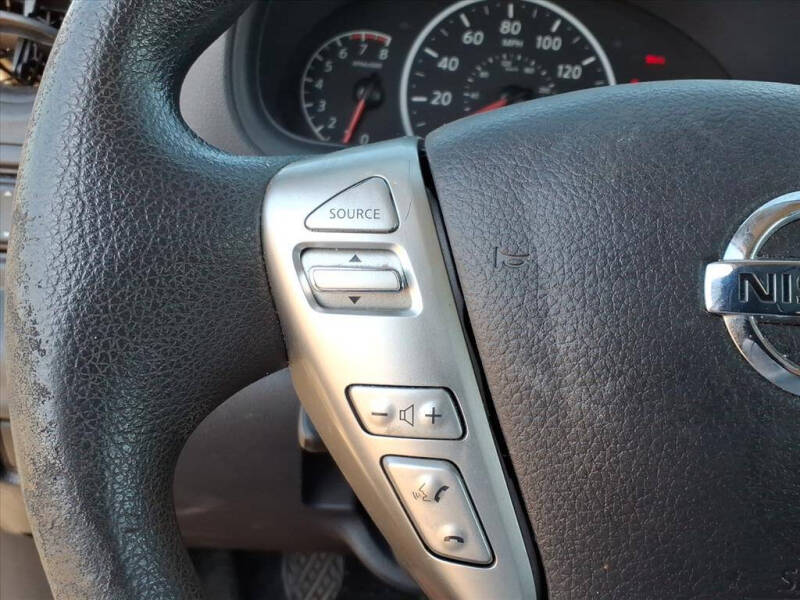 2017 Nissan Versa 1.6 S