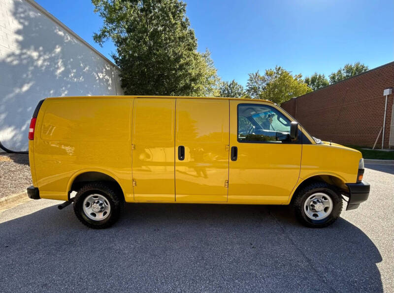 2020 Chevrolet Express 2500