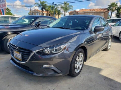 2016 Mazda MAZDA3 i Sport