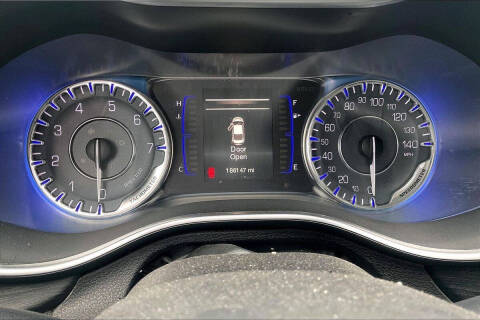 2015 Chrysler 200 C