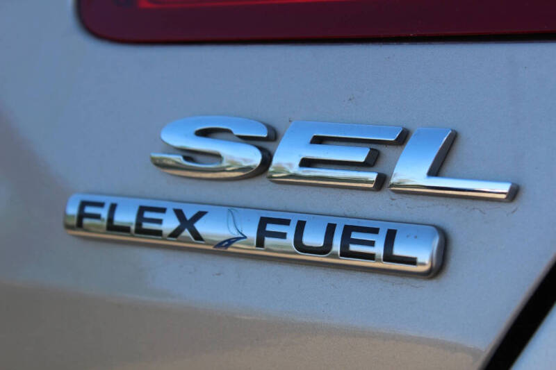 2017 Ford Taurus SEL