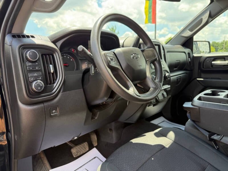 2020 Chevrolet Silverado 1500 Custom