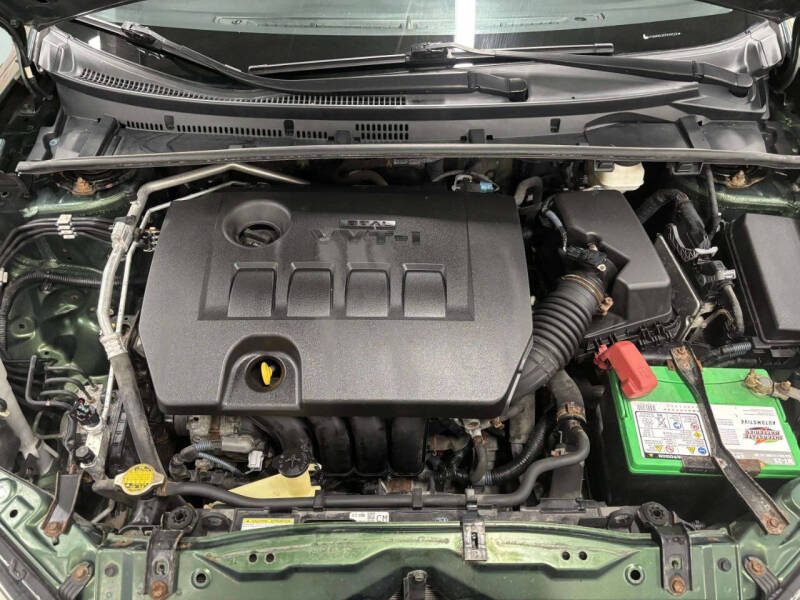 2014 Toyota Corolla LE Plus