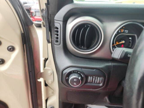 2020 Jeep Gladiator Sport