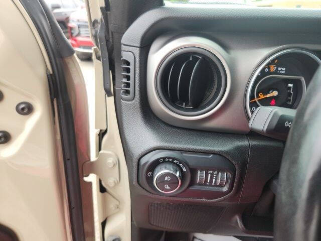 2020 Jeep Gladiator Sport