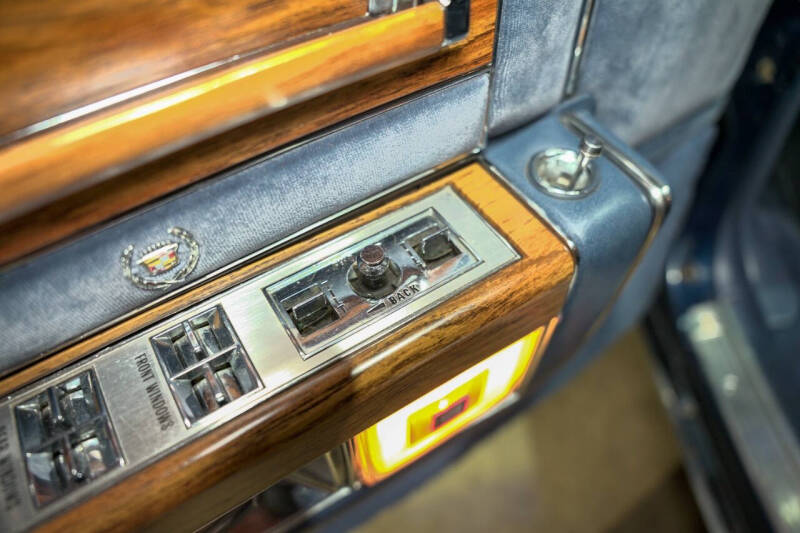 1983 Cadillac Fleetwood Brougham