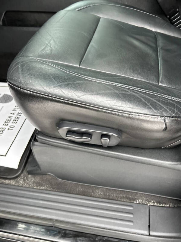 2014 Nissan Armada Platinum